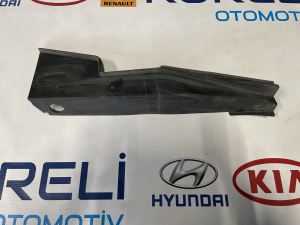 84159 D7000 HYUNDAİ TUCSON SOL KAPUT MENTEŞE PLASTİĞİ - ÇAMURLUK ÜST PLASTİĞİ